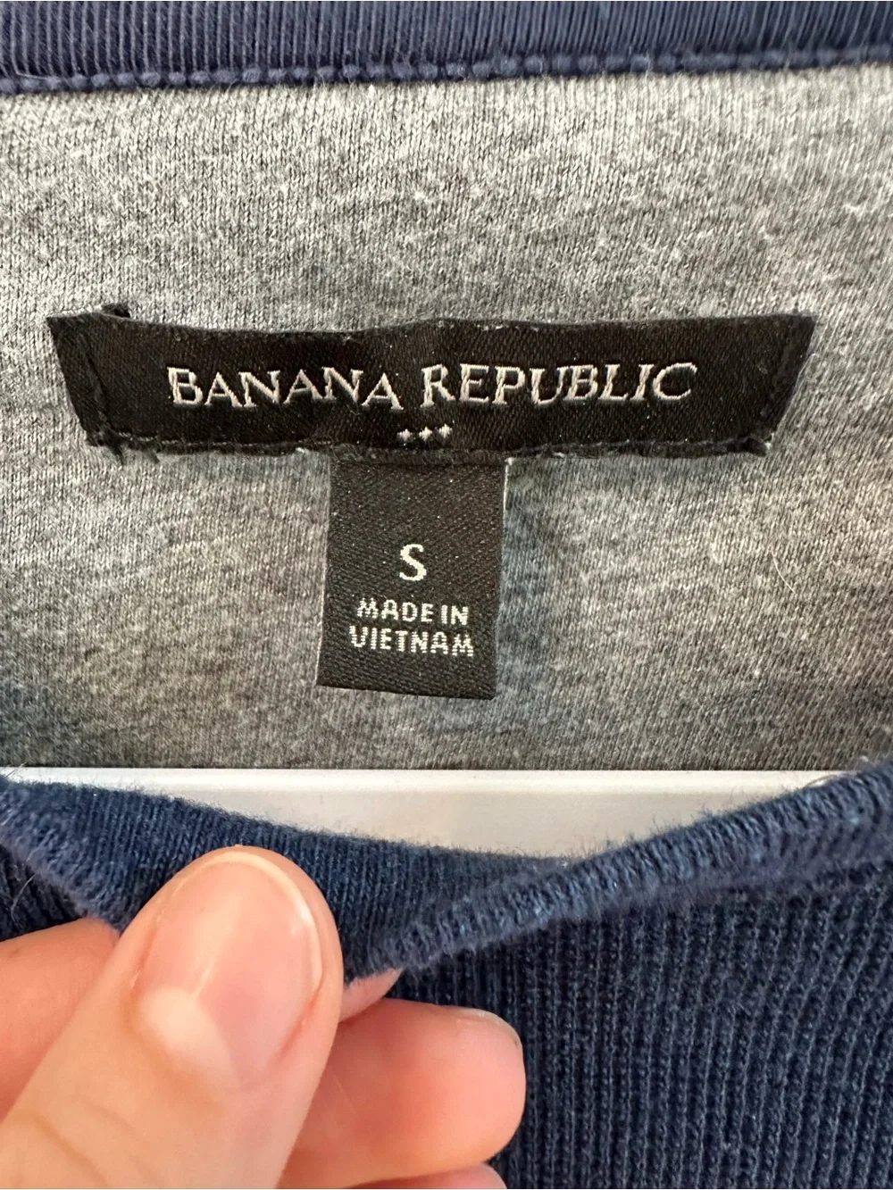Banana Republic Men's Long-Sleeve Crewneck Shirt - Deep Blue